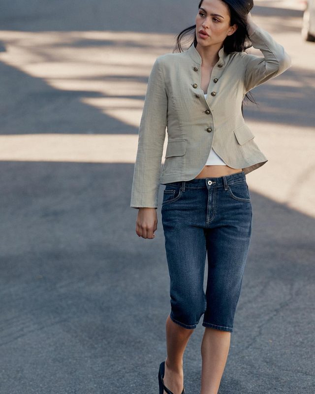 Rustic Buttoned Blazer